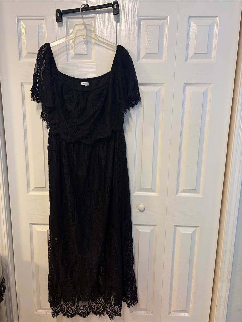 658 Holipick Black Lace Midi Dress - Women